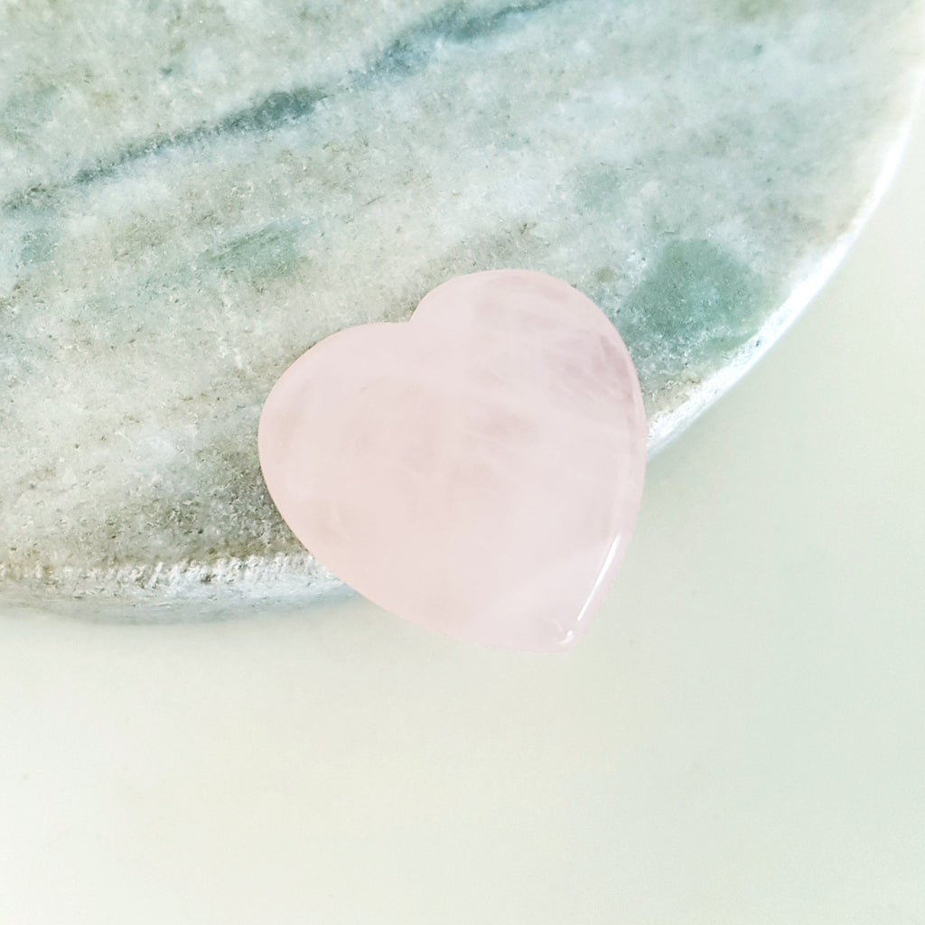 Gemstone Carvings - Heart Little Rose Quartz