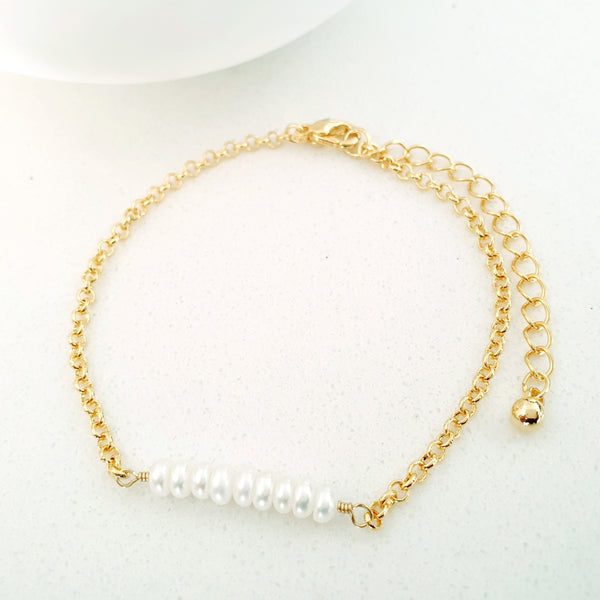 Glamorous Pearls Collection Bracelet - Freshwater Pearl Strand Bracelet