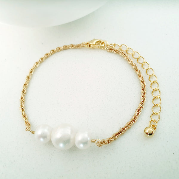 Glamorous Pearls Collection Bracelet - Round Trio Pearl Strand Bracelet