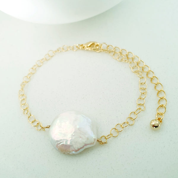Glamorous Pearls Collection Bracelet - Round Flat Rainbow Pearl Bracelet