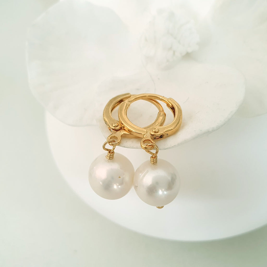 Glamorous Pearls Collection Earrings - Large Spherical Freshwater Pearls Earrings
