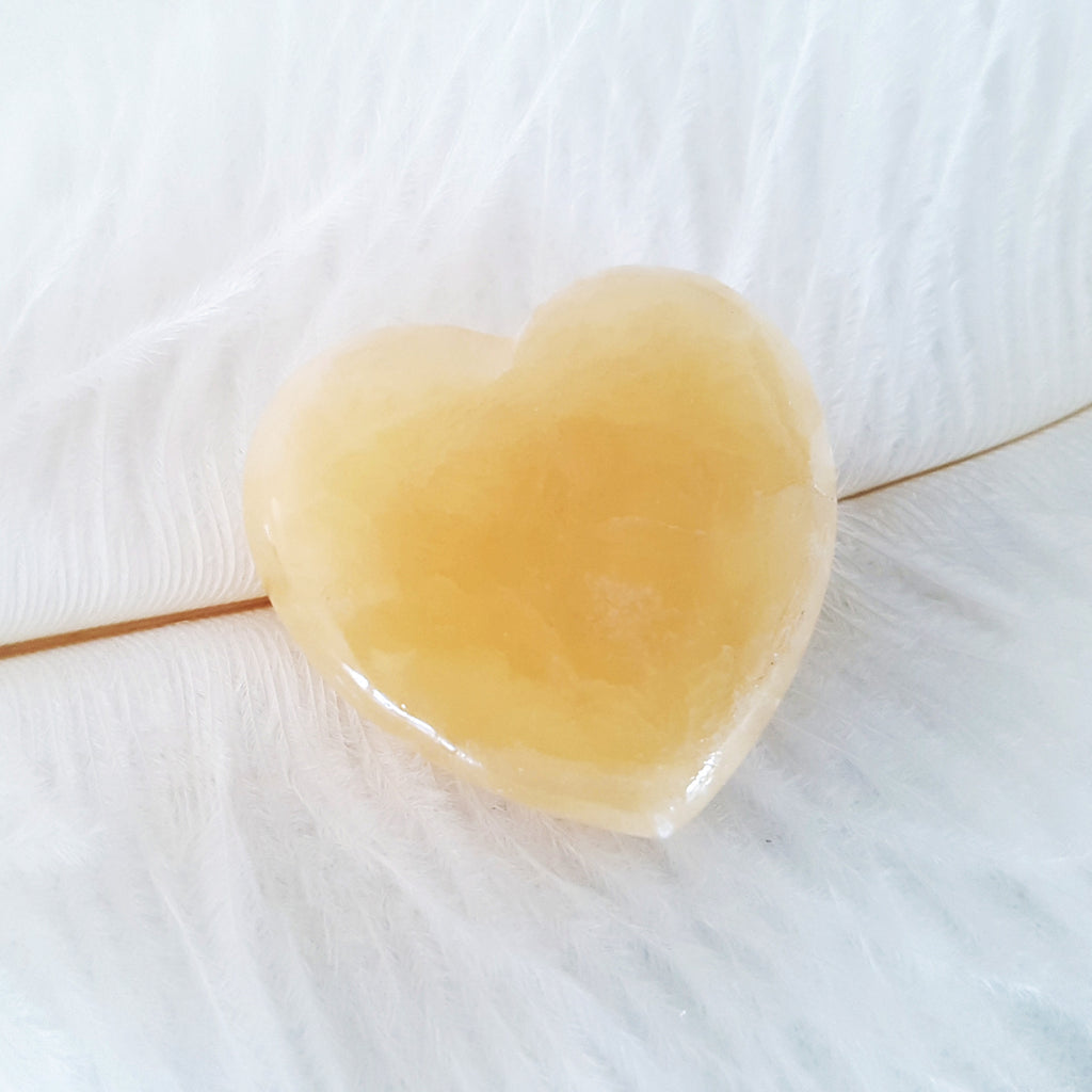 Nature Treasure - Yellow Jade Heart Stone