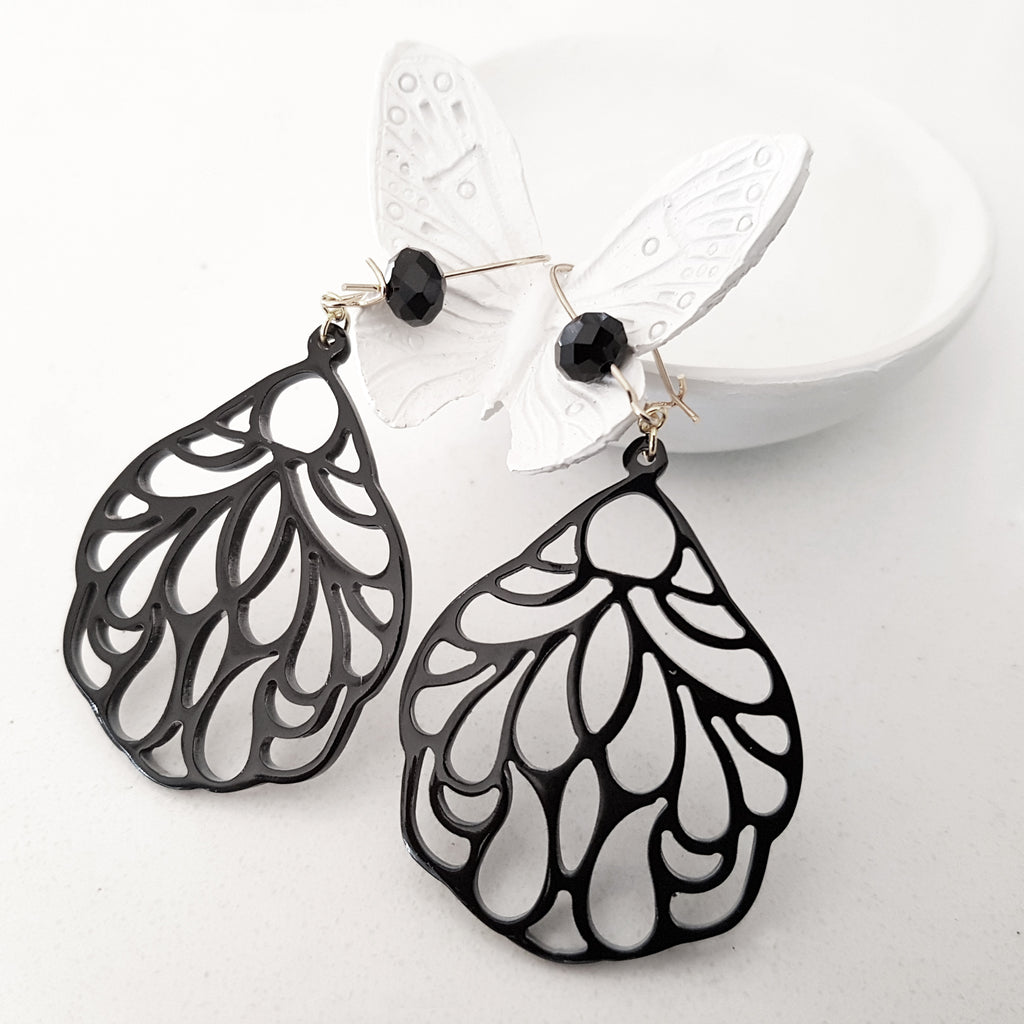 Charismatic Wanderlust Collection - Horn Earrings Flora Filigree