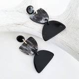 Charismatic Wanderlust Collection - Horn Earrings Hour Glass