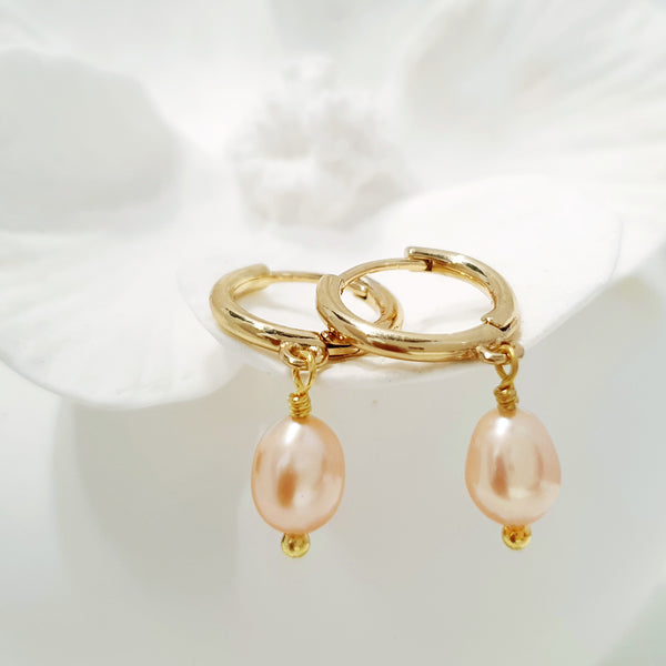 Glamorous Pearls Collection Earrings - Peach Oval Freshwater Pearls Earrings