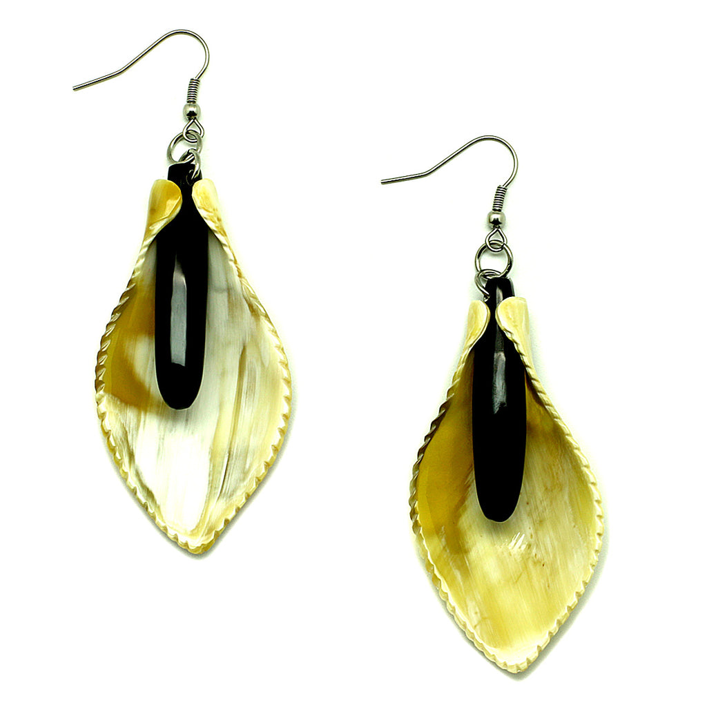 Charismatic Wanderlust Collection - Horn Earrings Lilies - Soul Made Boutique