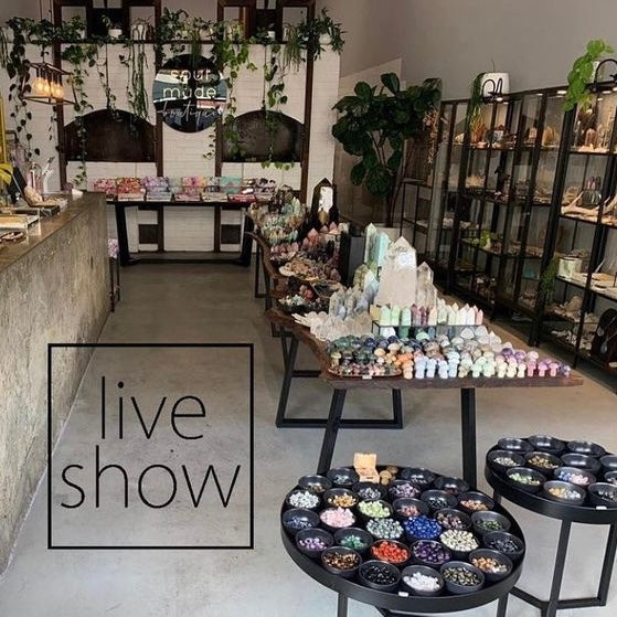 Live Shopping - Reserved For TheHappyWorkshop